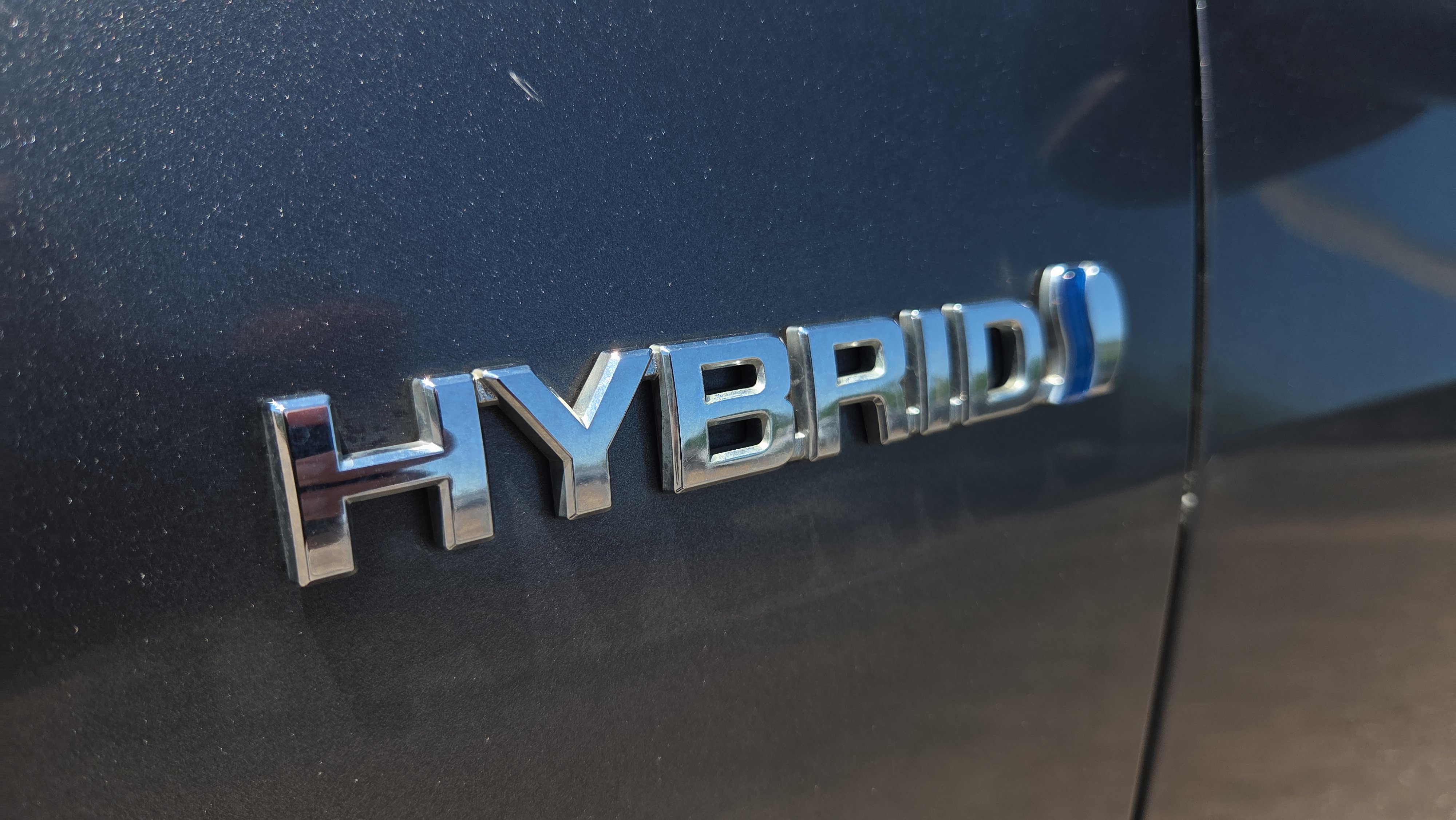 Used 2019 Toyota RAV4 Limited w/ Limited Grade Weather Package AWD/4WD image 31