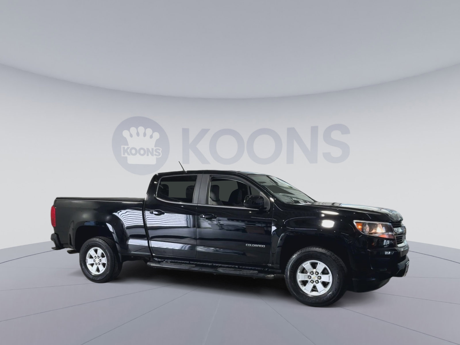 Used 2018 Chevrolet Colorado W/T w/ WT Convenience Package image 2