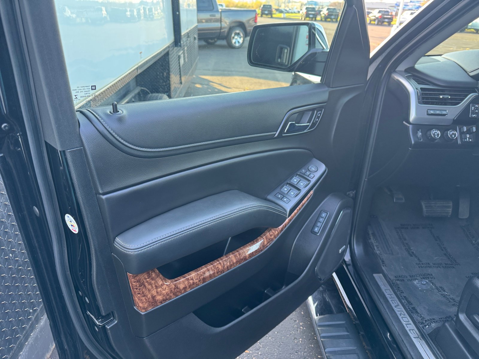 Used 2017 Chevrolet Tahoe Premier w/ Max Trailering Package AWD/4WD image 30