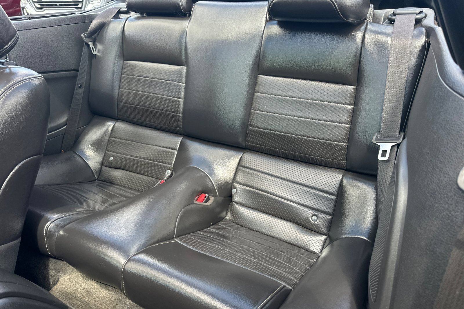 Used 2014 Ford Mustang GT w/ GT Brake Performance Package RWD image 13
