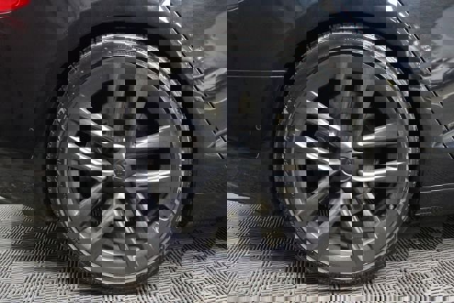 Used 2017 Tesla Model S 100D image 7