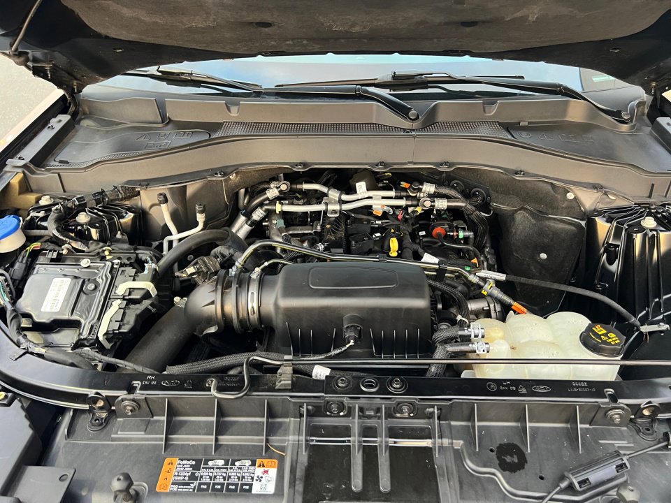 Used 2022 Ford Explorer XLT w/ Equipment Group 202A image 20