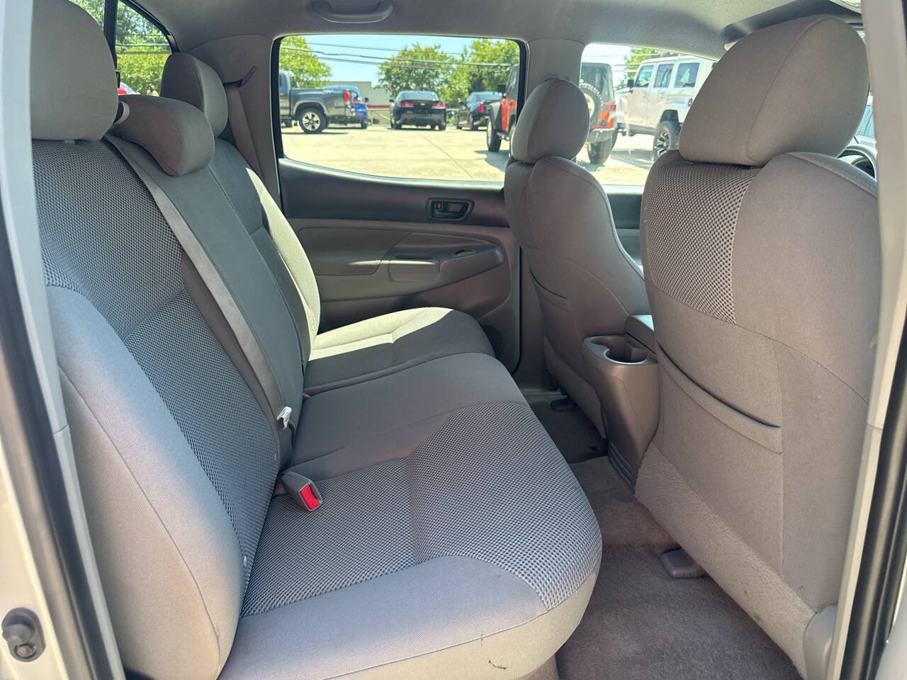 Used 2006 Toyota Tacoma PreRunner w/ TRD Off-Road Pkg #1 RWD image 12