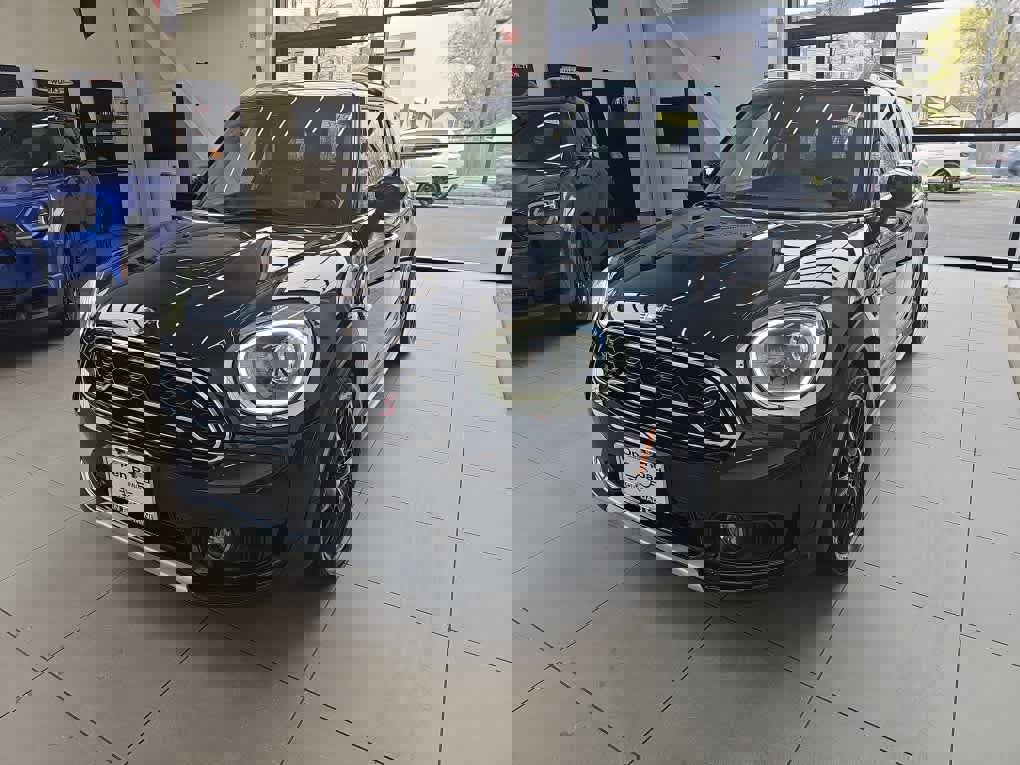 Used 2020 MINI Cooper Countryman S w/ Driver Assistance Package image 1