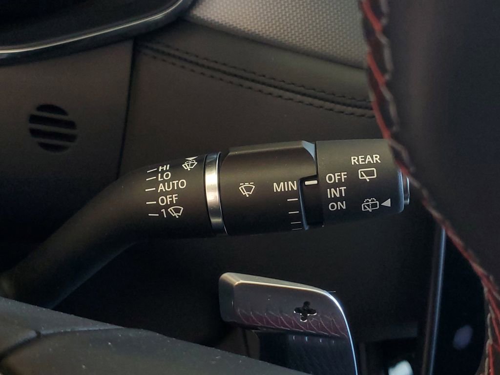 New 2026 Jaguar F-PACE SVR image 19