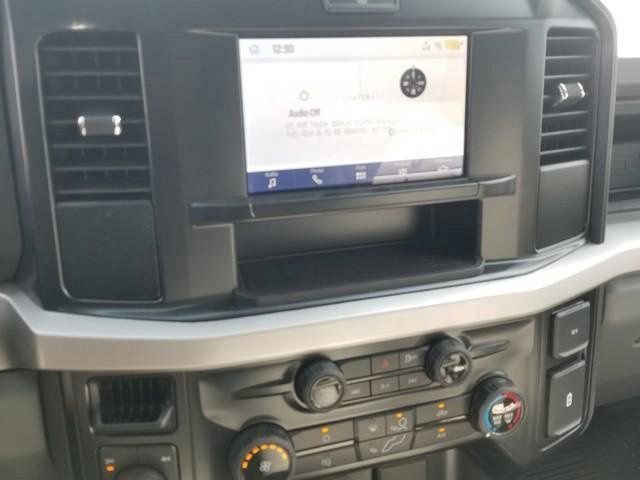 New 2025 Ford F550 4x4 Regular Cab Super Duty image 20