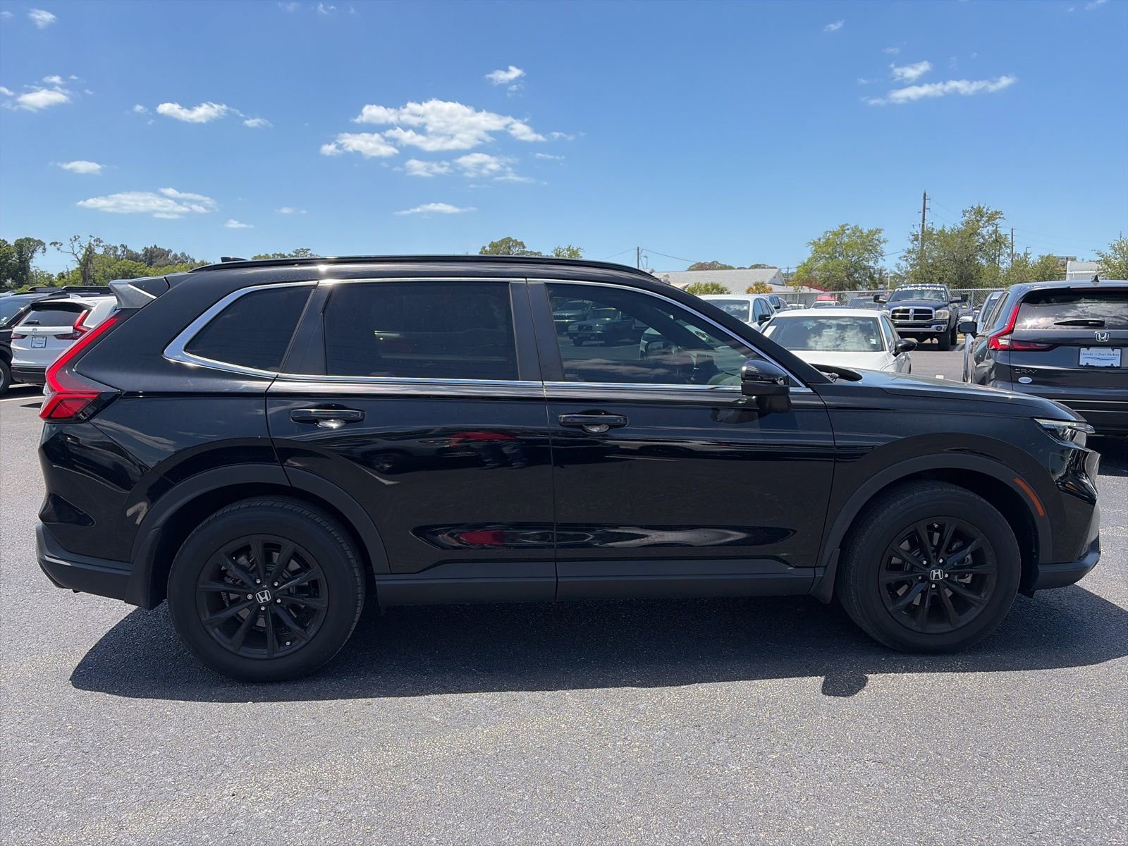 Certified 2024 Honda CR-V Sport-L image 8