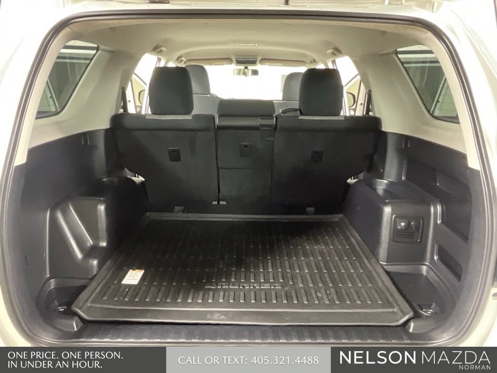 Used 2016 Toyota 4Runner SR5 AWD/4WD image 13