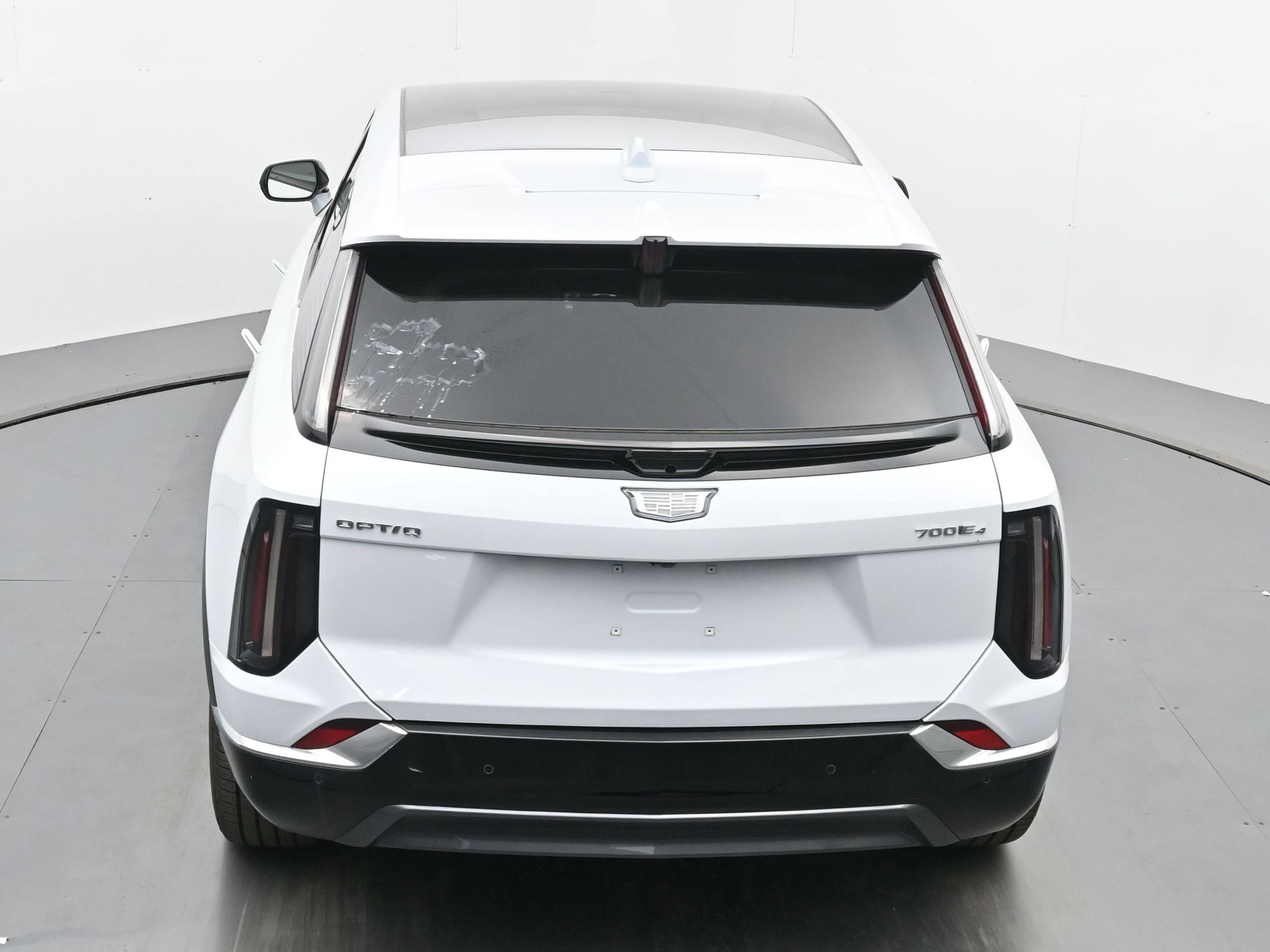 New 2026 Cadillac Optiq Luxury 1 w/ LPO, Floor Liner Package AWD/4WD image 26