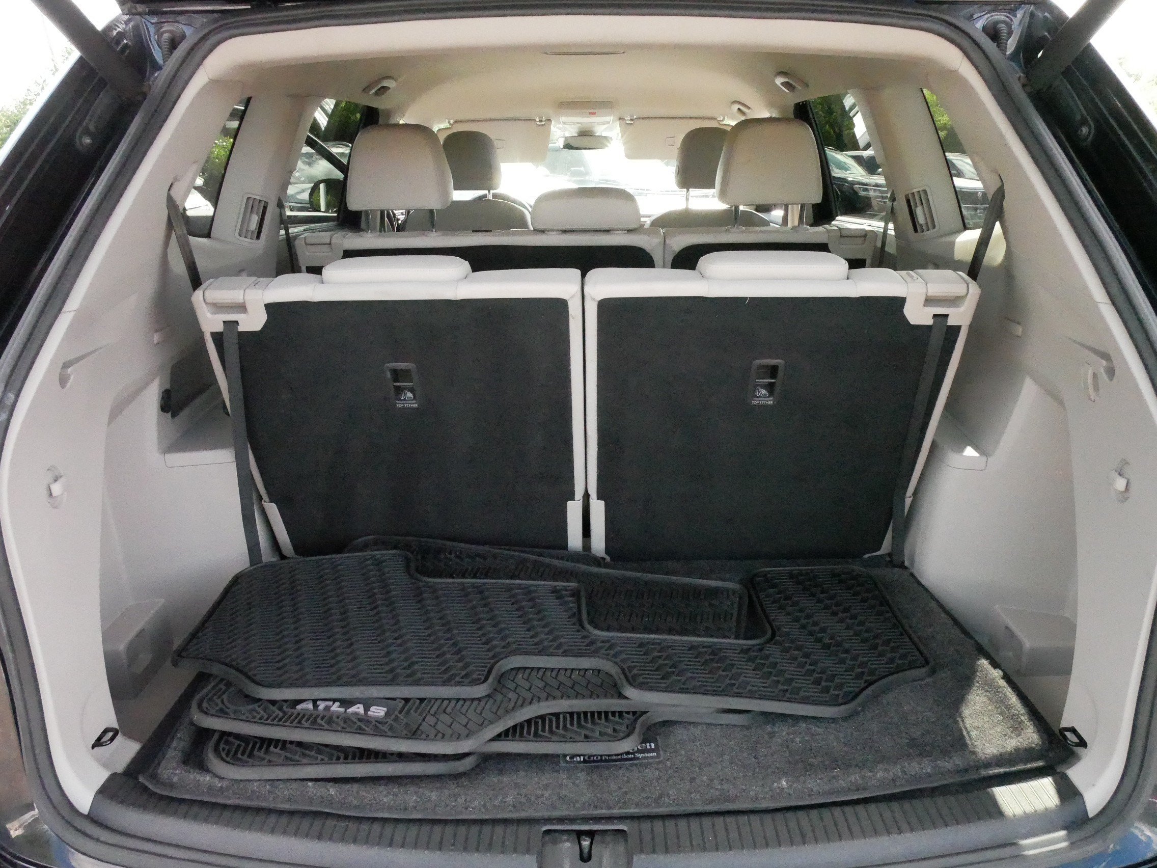 Used 2018 Volkswagen Atlas SE AWD/4WD image 18