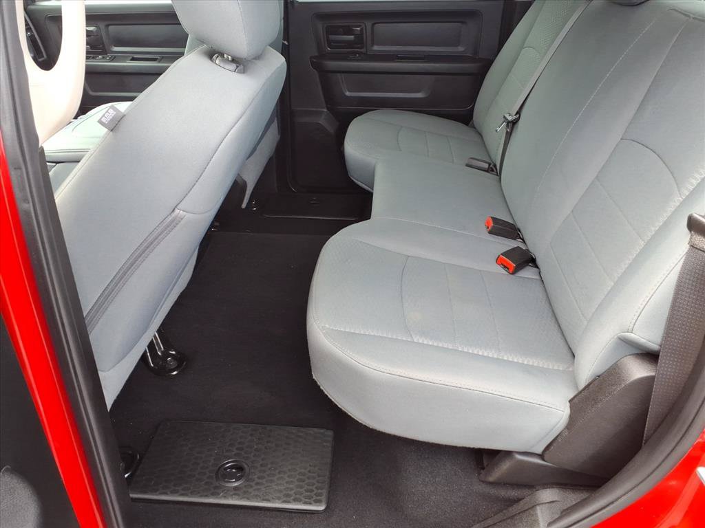 Used 2019 RAM 1500 Express w/ Express Value Package AWD/4WD image 13