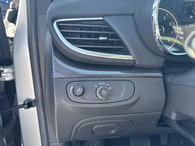 Used 2022 Buick Encore Preferred w/ Safety Package II image 15