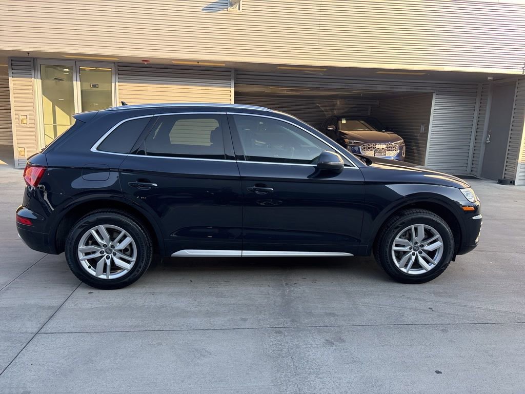 Used 2020 Audi Q5 2.0T Premium image 4