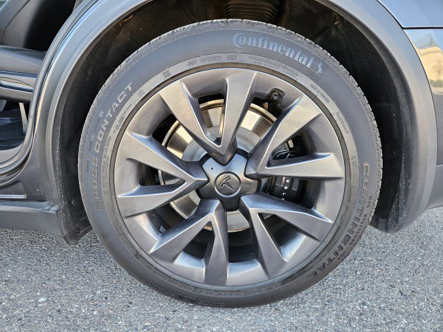 Used 2024 Tesla Model X image 22