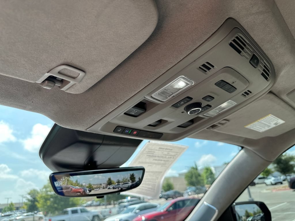 Used 2022 Cadillac Escalade Sport Platinum w/ Heavy-Duty Trailer Package AWD/4WD image 24