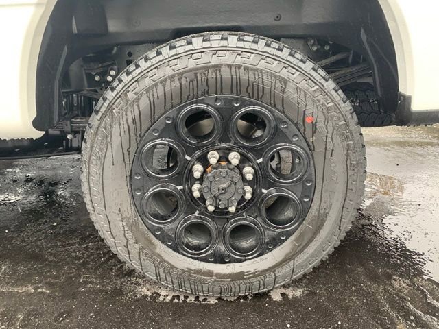 New 2026 Ford F350 Lariat w/ Black Appearance Package image 32