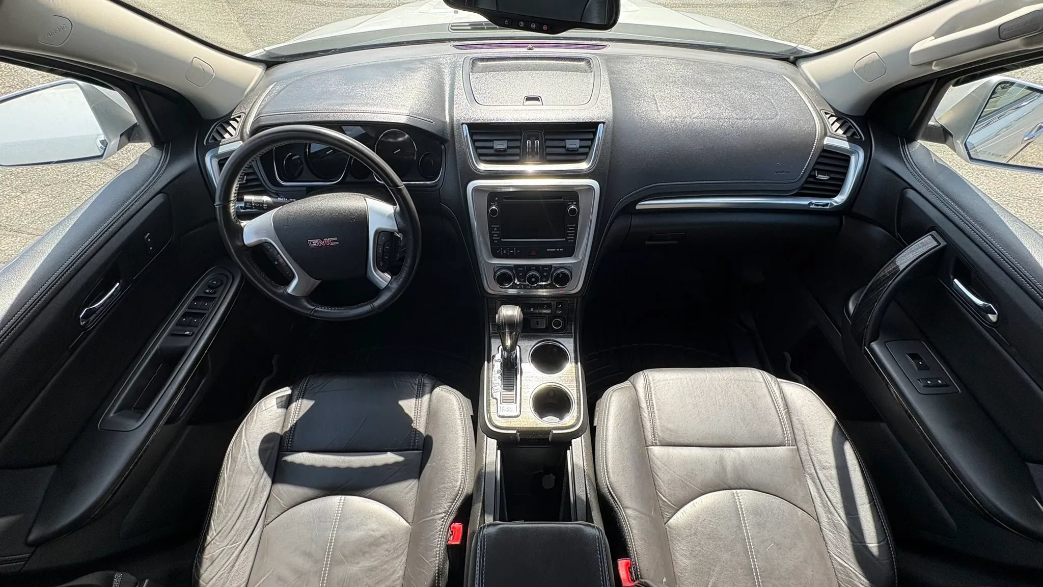 Used 2016 GMC Acadia SLT AWD/4WD image 22