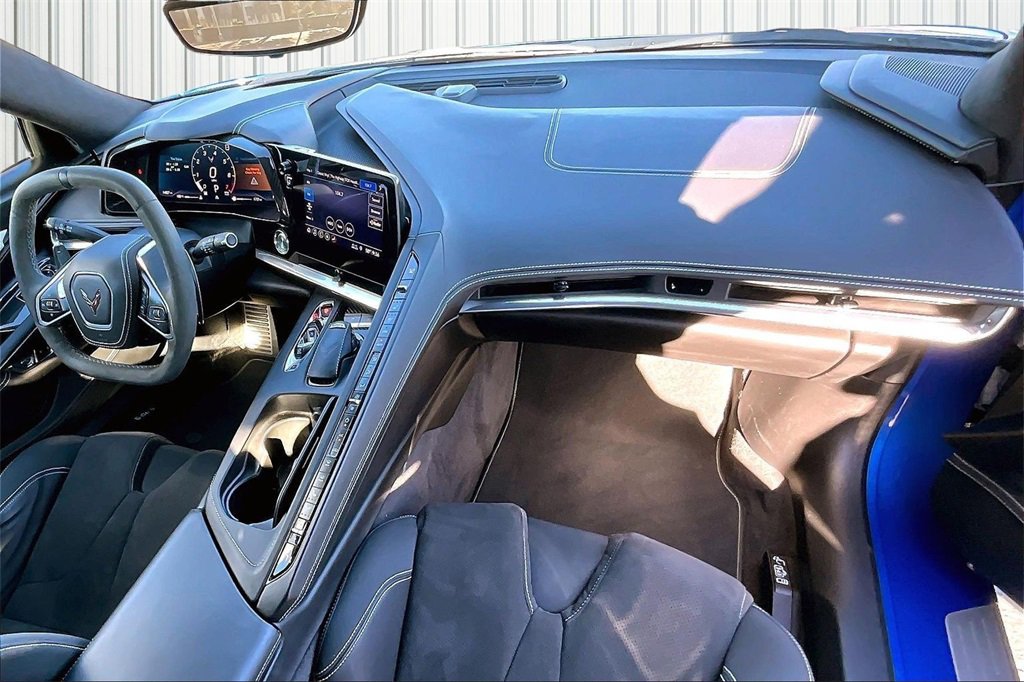 Used 2020 Chevrolet Corvette Stingray Premium Cpe w/ 3LT Preferred Equipment Group image 6