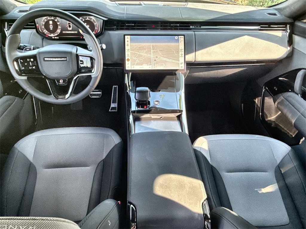 Used 2025 Land Rover Range Rover Sport SV Edition Two image 11