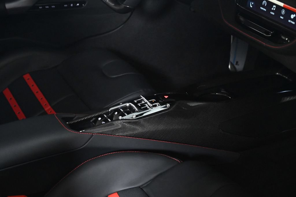 Used 2025 Ferrari SF90 Spider AWD/4WD image 24