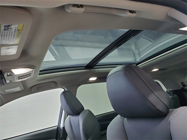 Used 2025 Subaru Ascent Onyx Edition image 24
