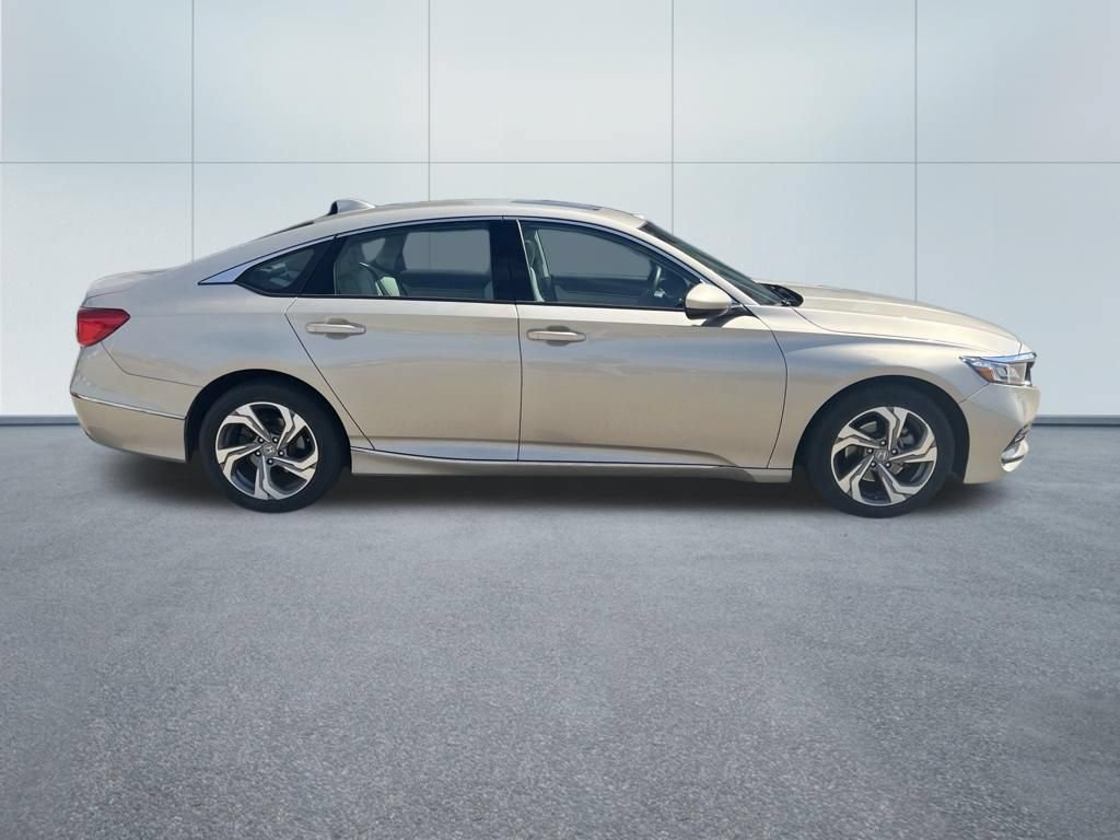 Used 2019 Honda Accord EX image 2
