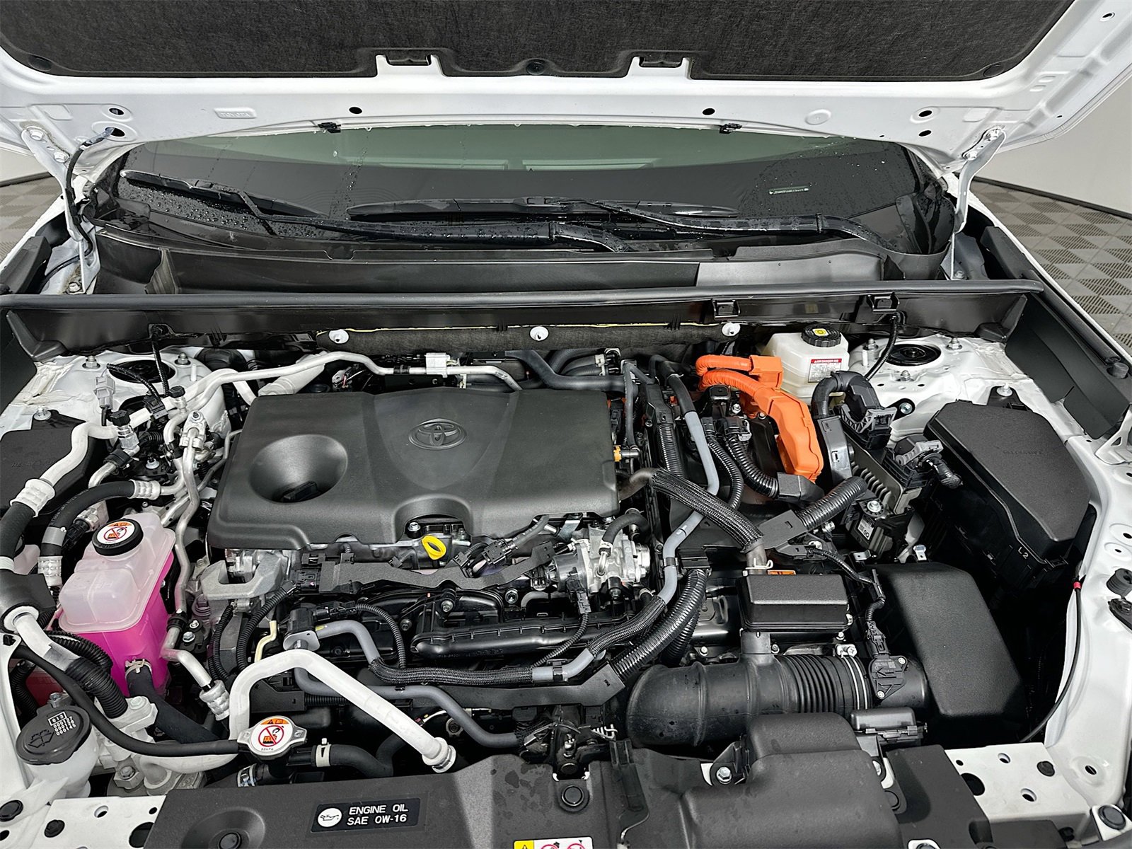 Certified 2024 Toyota RAV4 SE image 31