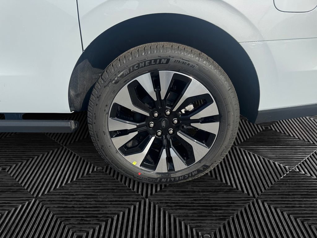 New 2026 Ford Expedition Max Platinum w/ Driver's Package image 14