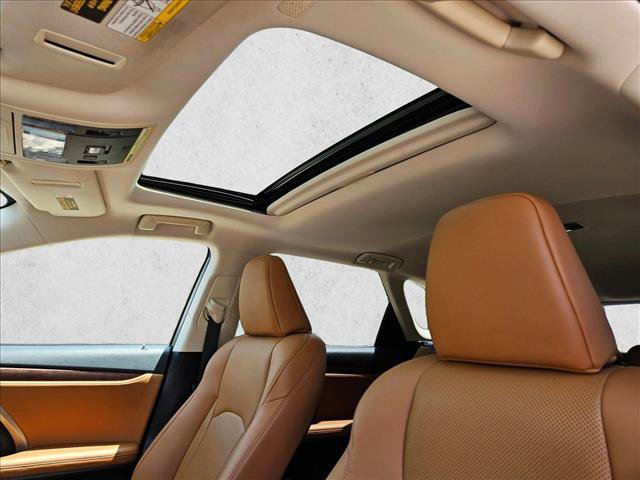 Used 2022 Lexus RX 350L FWD w/ Premium Package image 16