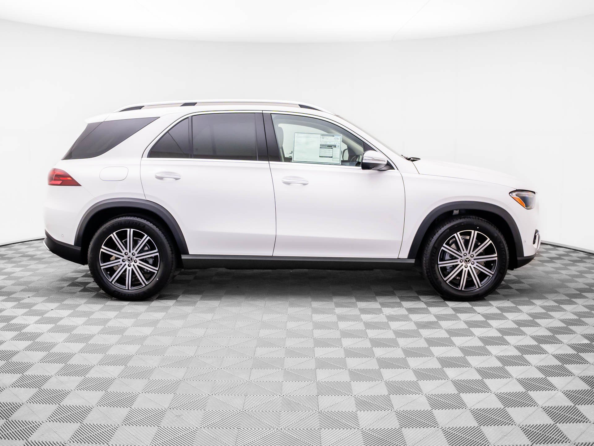 New 2026 Mercedes-Benz GLE 350 4MATIC image 6