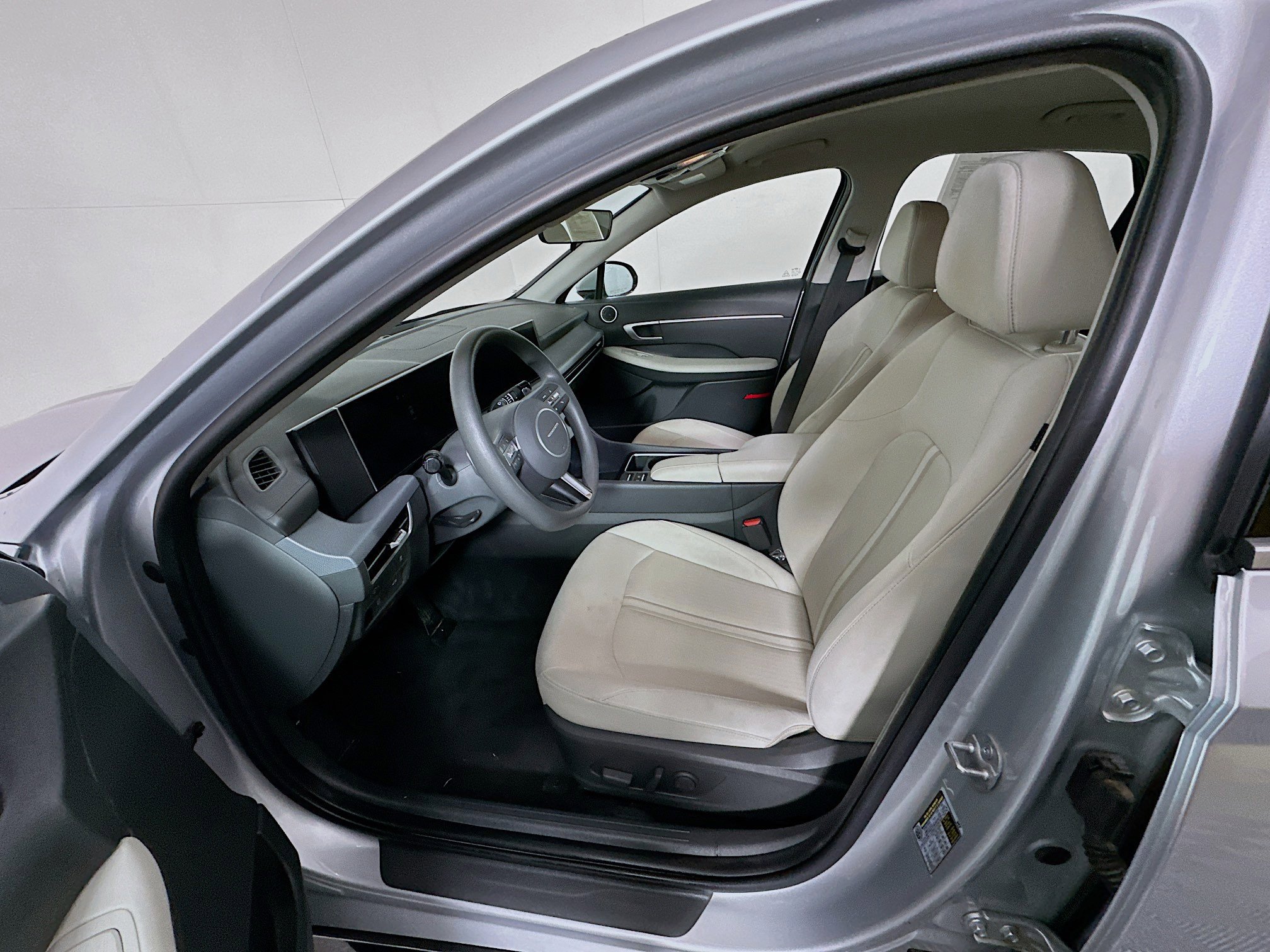 Used 2025 Hyundai Sonata SEL image 13