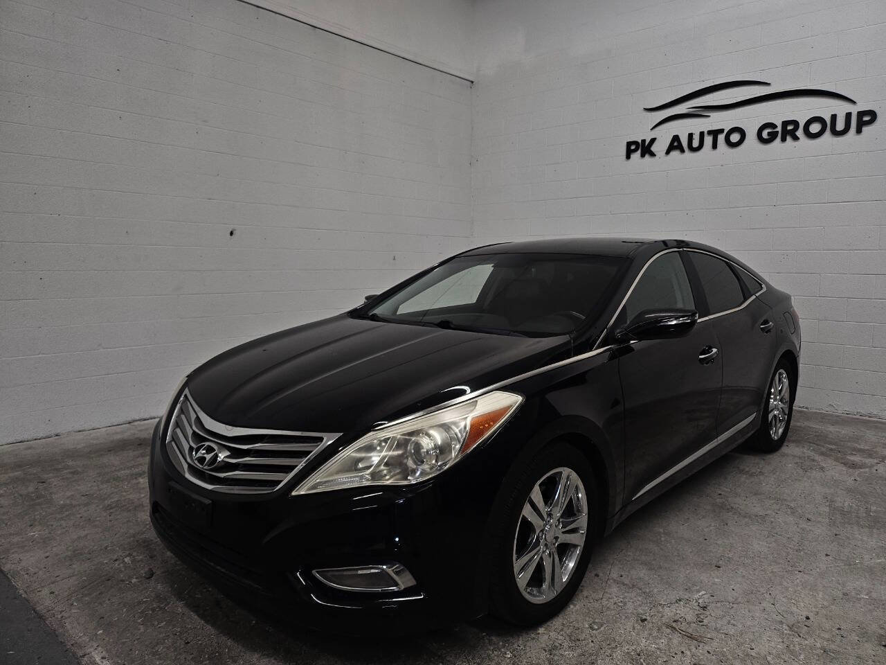 Used 2012 Hyundai Azera image 2