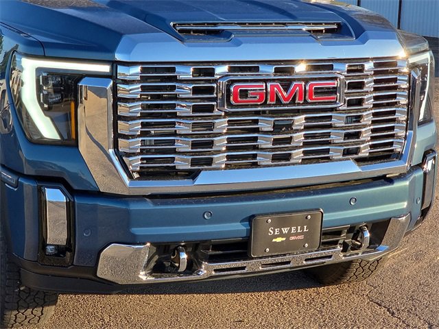 New 2026 GMC Sierra 2500 Denali w/ Denali Reserve Package image 7