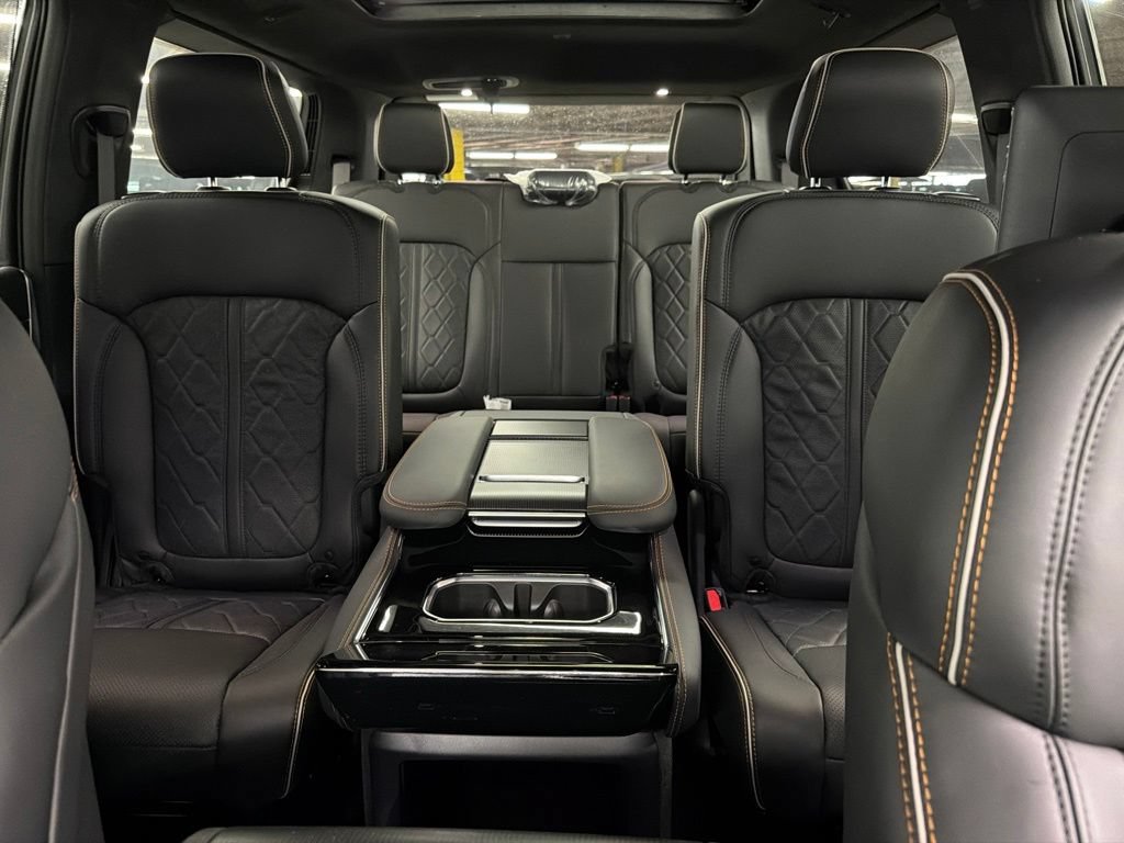 New 2026 Jeep Grand Wagoneer Summit AWD/4WD image 24