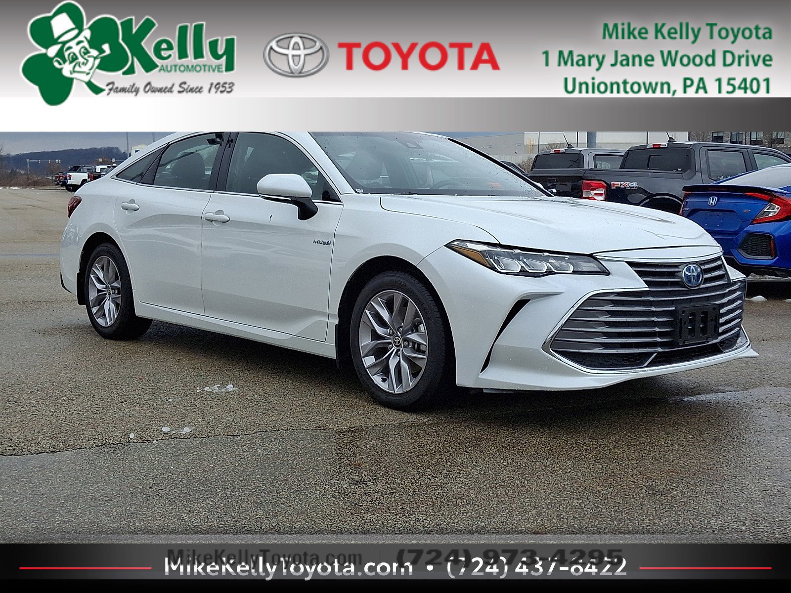 Certified 2021 Toyota Avalon XLE w/ Moonroof Package image 1
