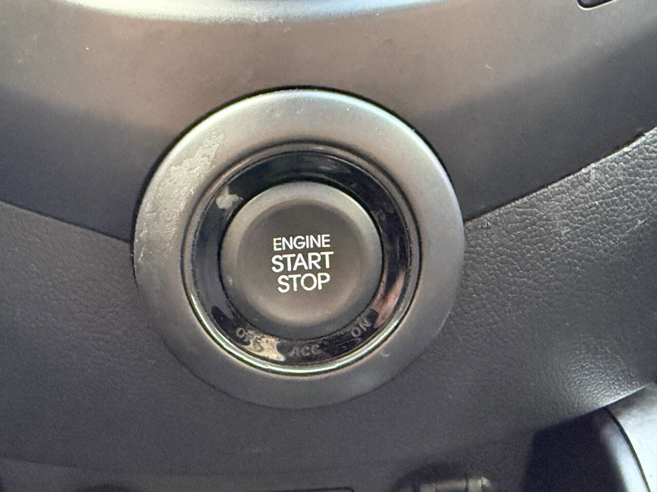 Used 2014 Hyundai Veloster Turbo image 38
