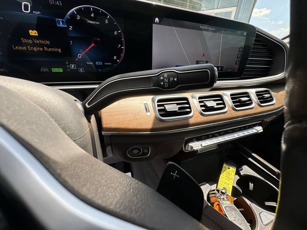 Used 2020 Mercedes-Benz GLS 450 4MATIC image 26