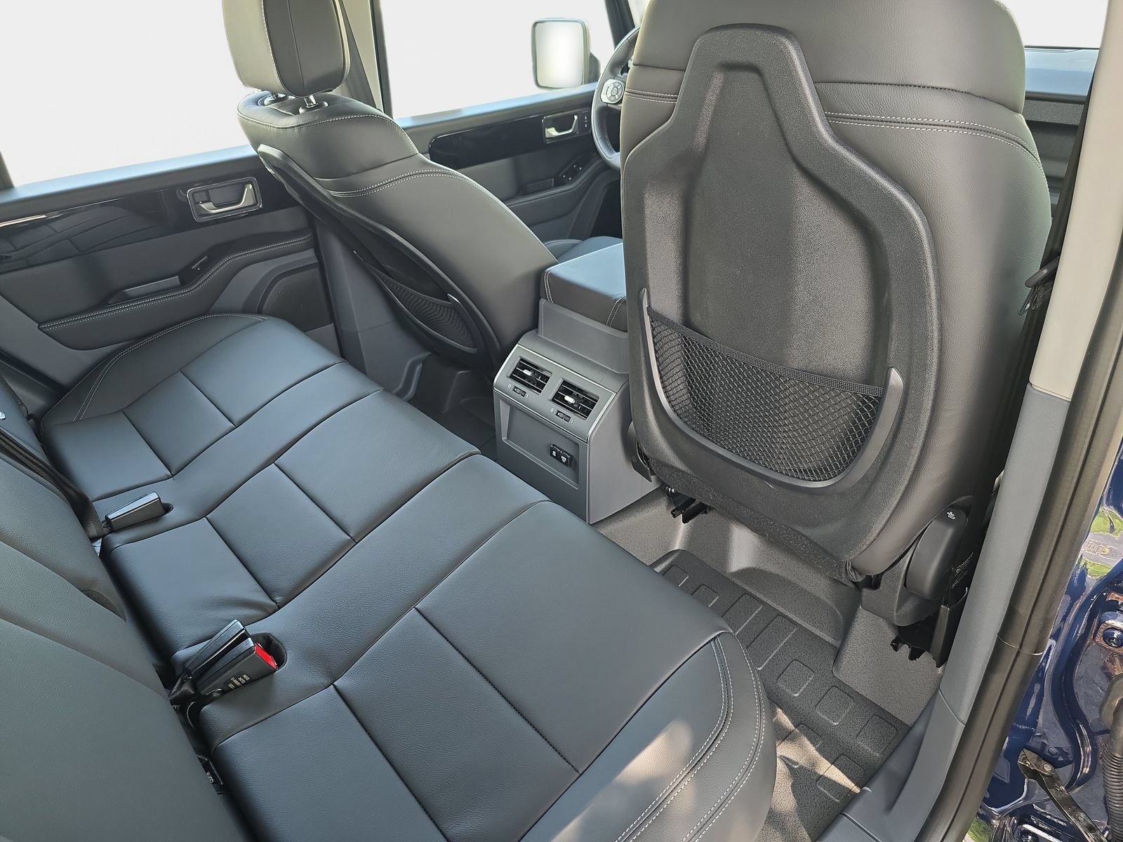 New 2026 INEOS Grenadier Station Wagon AWD/4WD image 10