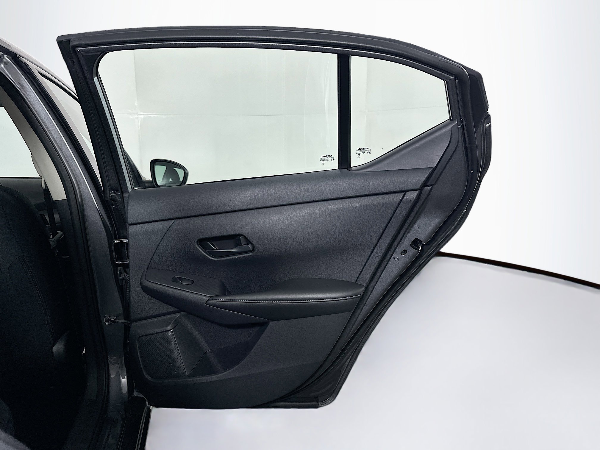 Used 2025 Nissan Sentra S image 28