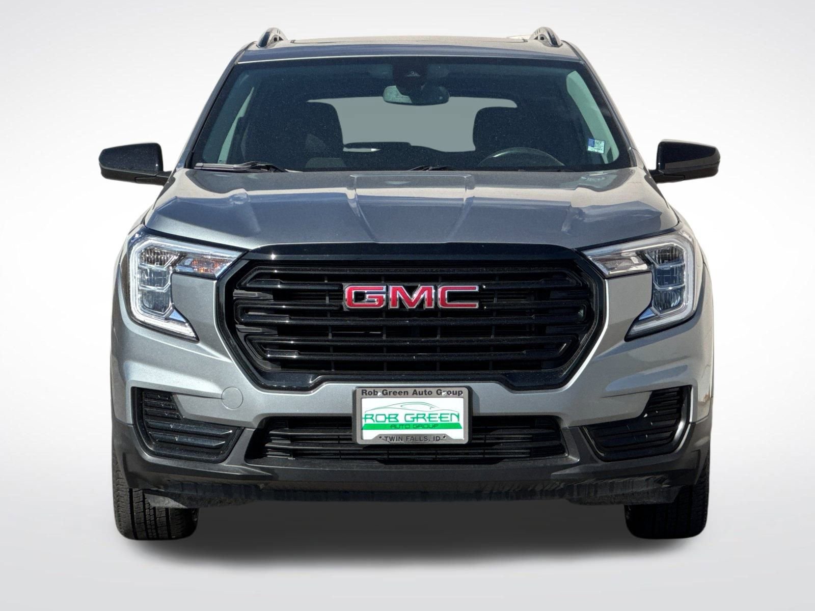 Used 2023 GMC Terrain SLE w/ Driver Convenience Package image 8