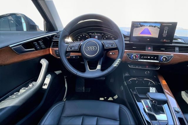 Used 2023 Audi A4 2.0T Premium w/ Convenience Package image 5