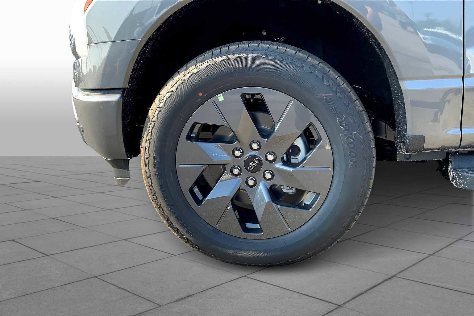 New 2025 Ford F150 Lightning Flash image 9