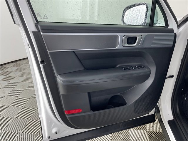 Used 2025 Hyundai Santa Fe SEL image 17