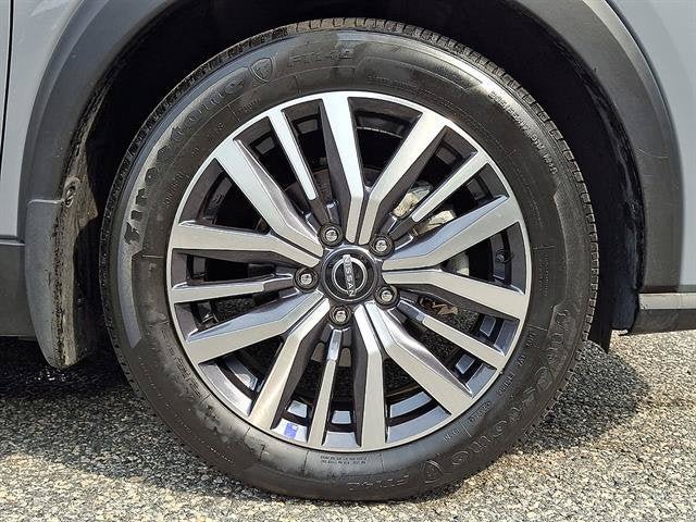 Certified 2024 Nissan Kicks SV FWD image 9