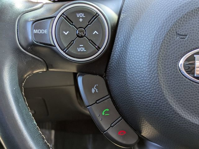 Used 2018 Kia Soul + image 23