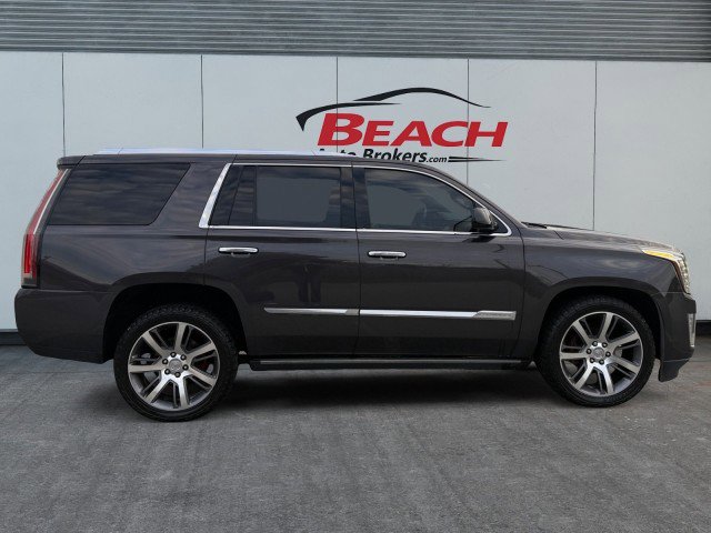 Used 2015 Cadillac Escalade Premium image 10