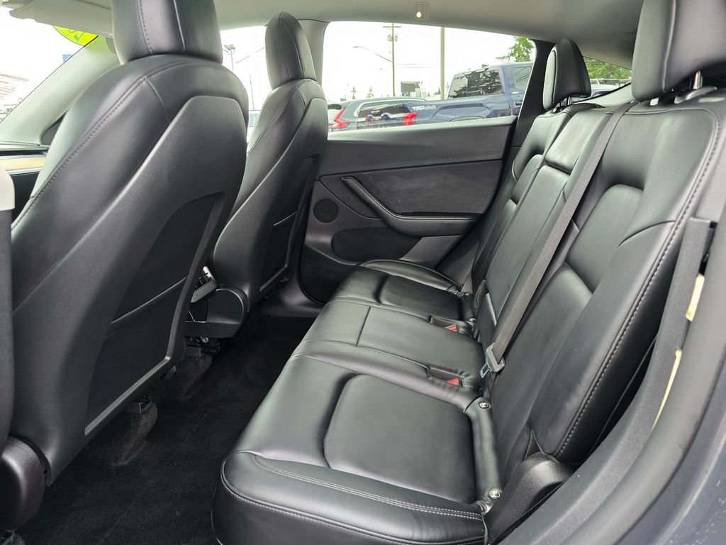 Used 2021 Tesla Model Y Performance image 18