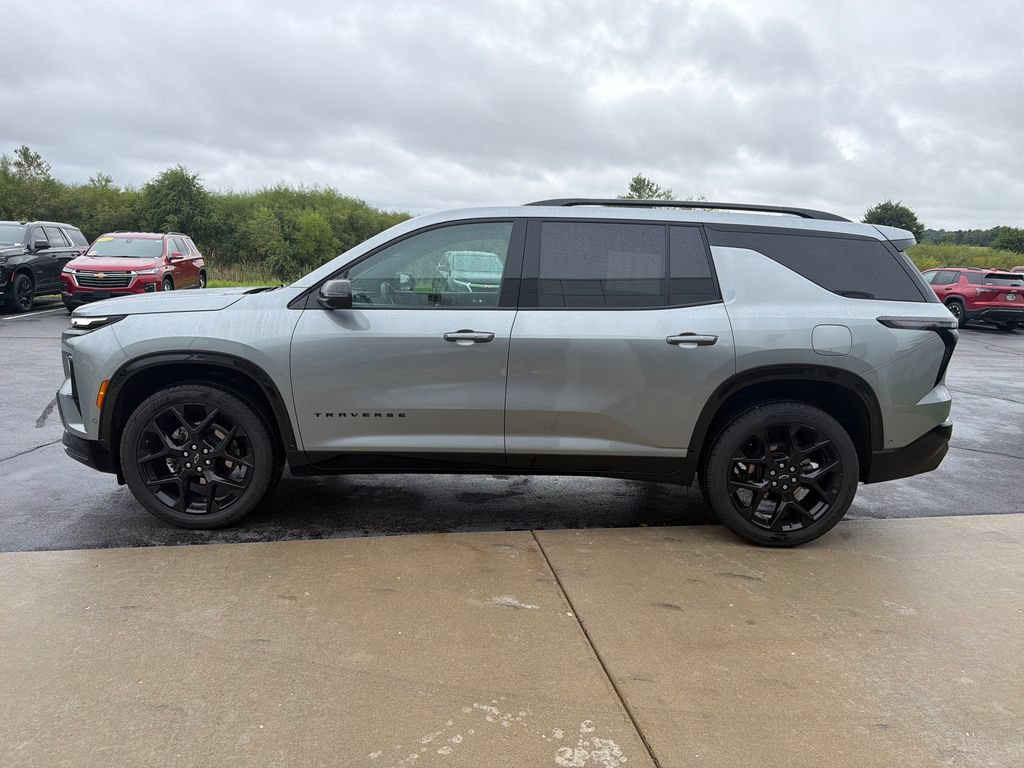 Certified 2024 Chevrolet Traverse RS w/ LPO, Floor Liner Package AWD/4WD image 4