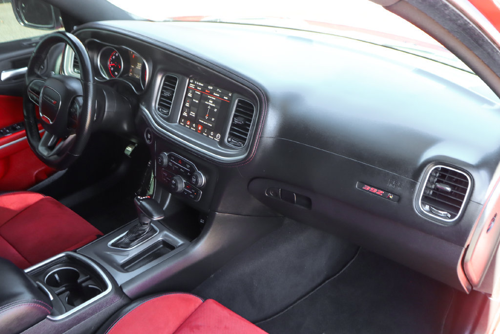 Used 2022 Dodge Charger Scat Pack RWD image 40