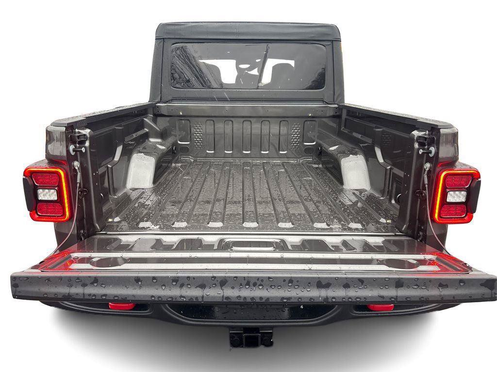 New 2026 Jeep Gladiator Rubicon w/ Steel Power Dome Hood Package AWD/4WD image 11